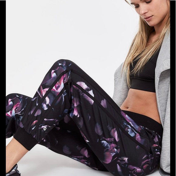 NWT Joggers - Picture 2 of 9